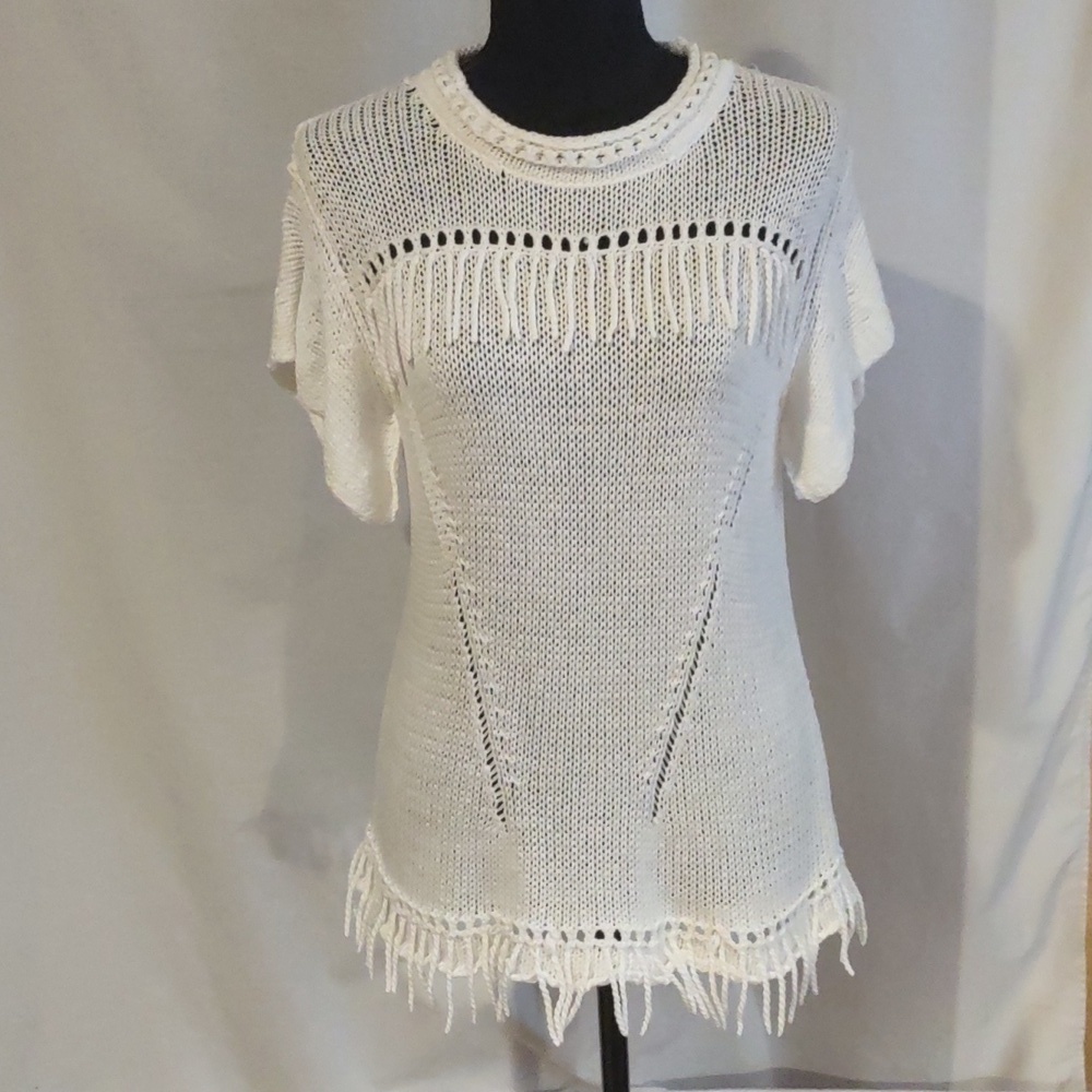 Per Se by Carlisle Fringed Short Sleeve Sweater